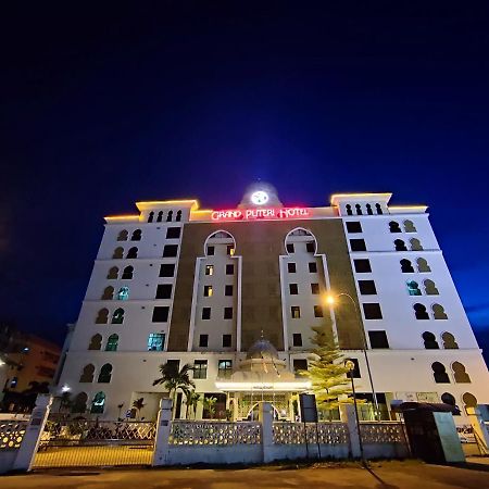 The Grand Puteri Hotel Kuala Terengganu Exterior foto